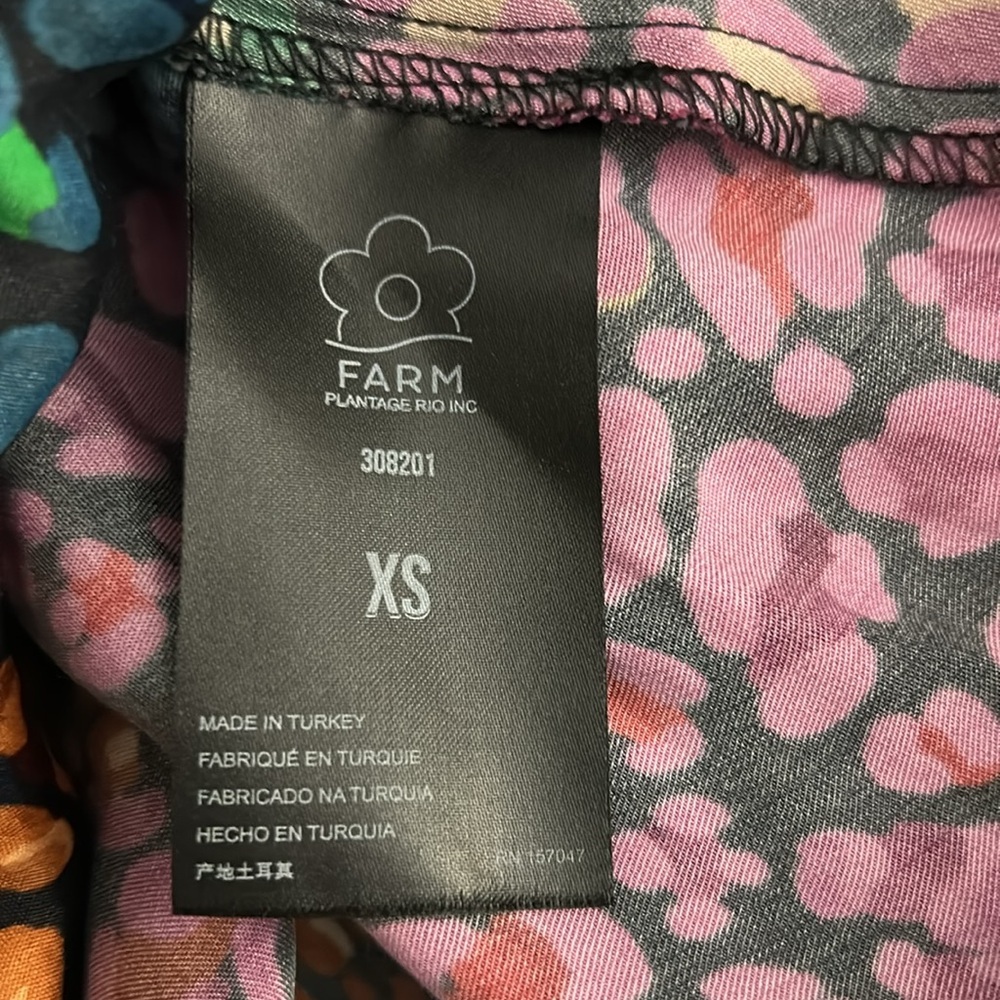 Farm Rio Rainbow Hearts Ruched midi dress.  Women’s size XS. **Broken zipper** - Picture 9 of 11